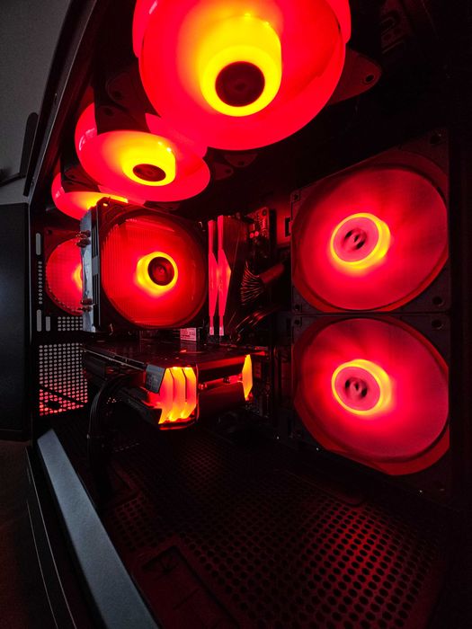 Гаранция! Геймърски компютър! RX6600XT, Ryzen 5 5500, 16 GB RAM