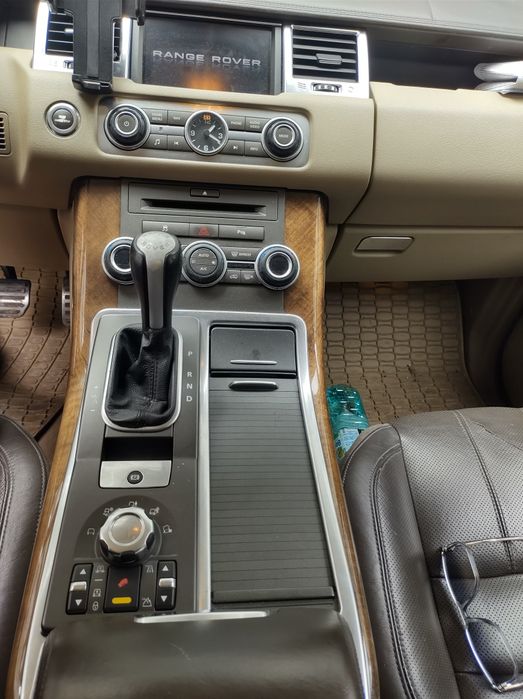 Продавам Range Rover Sport