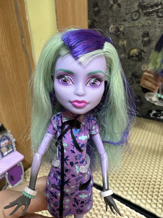 Продам куклу монстр хай!
