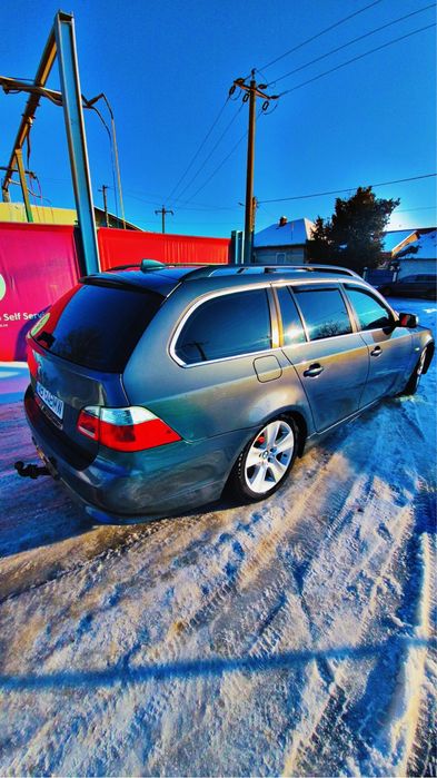 Bmw e 61 motor 2.5 an 2004