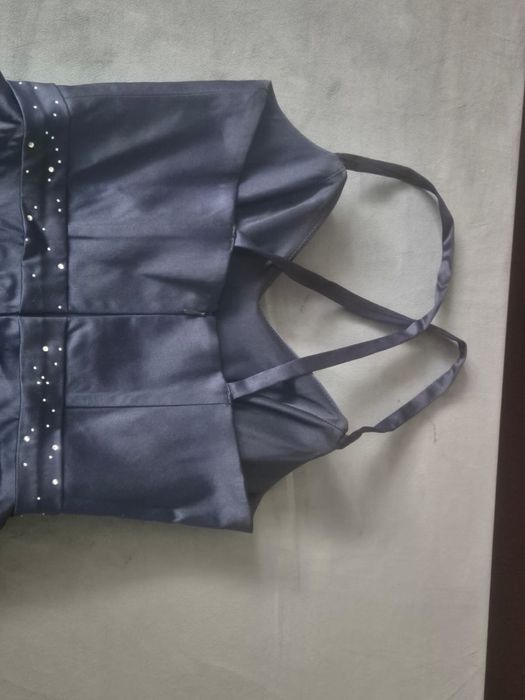 Vand rochie banchet sau alta ocazie