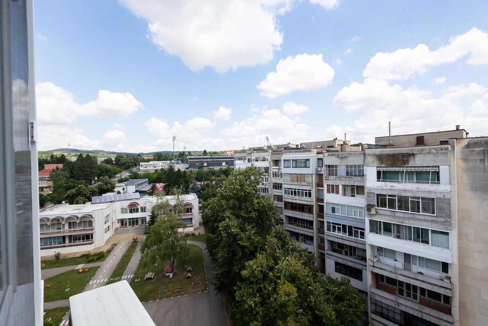 Продава четиристаен апартамент в гр. Разград - снимка 15