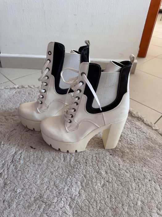 Дамски обувки различни модели