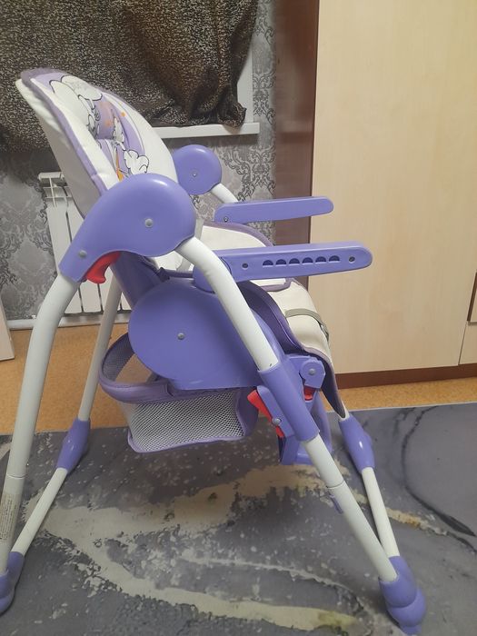 Детский столик для кормления