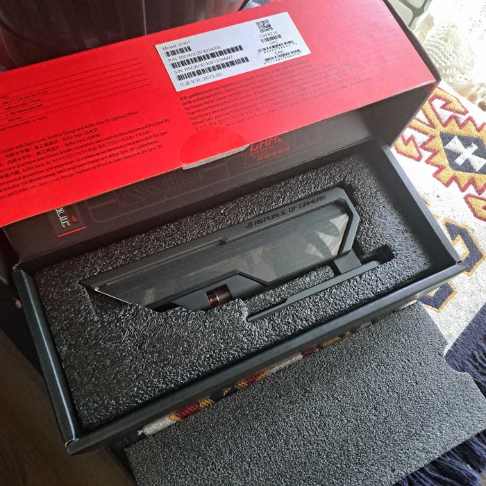 ASUS ROG Herculx iluminare aRGB. Pret fix