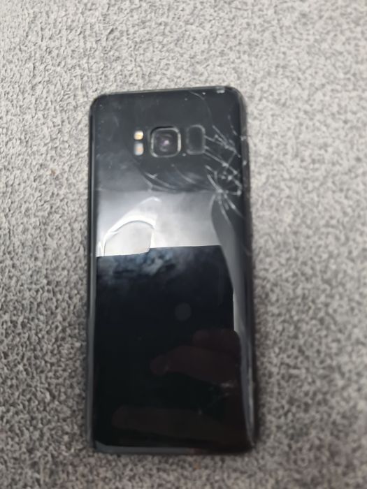 Vând samsung s8 cu husa