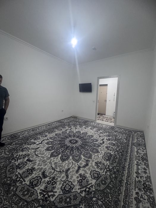 Olmosda ijaraga kvartira beriladi toza uy