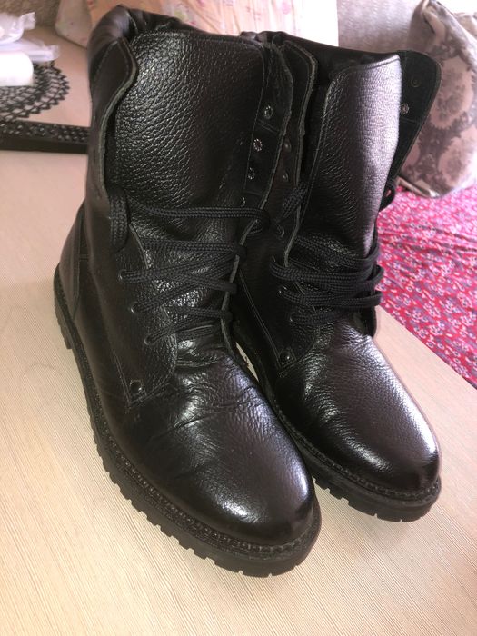 Продам новые берцы