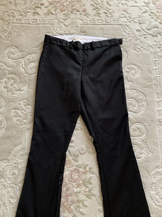 Pantaloni dama H&M, noi cu eticheta