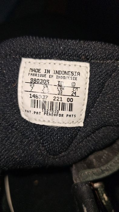 Bocanci Nike in stare impecabilă