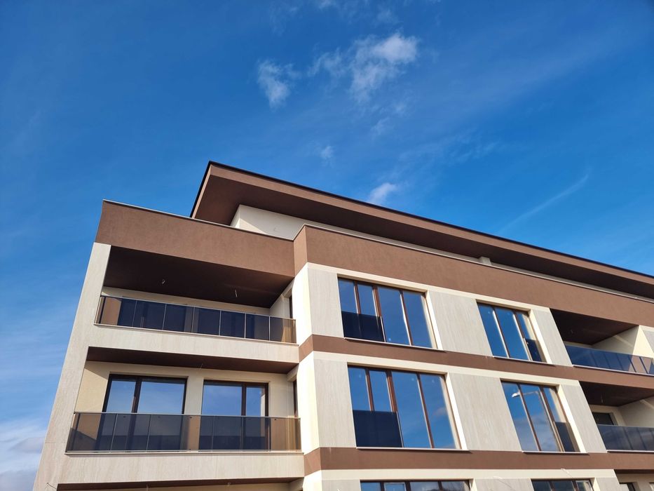 Тристаен апартамент с панорамна гледка в кв. Баларбаши