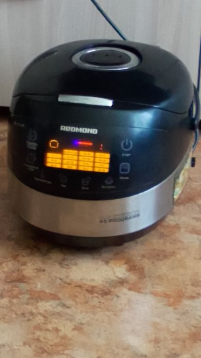 Продам мульти варку рэдмонд