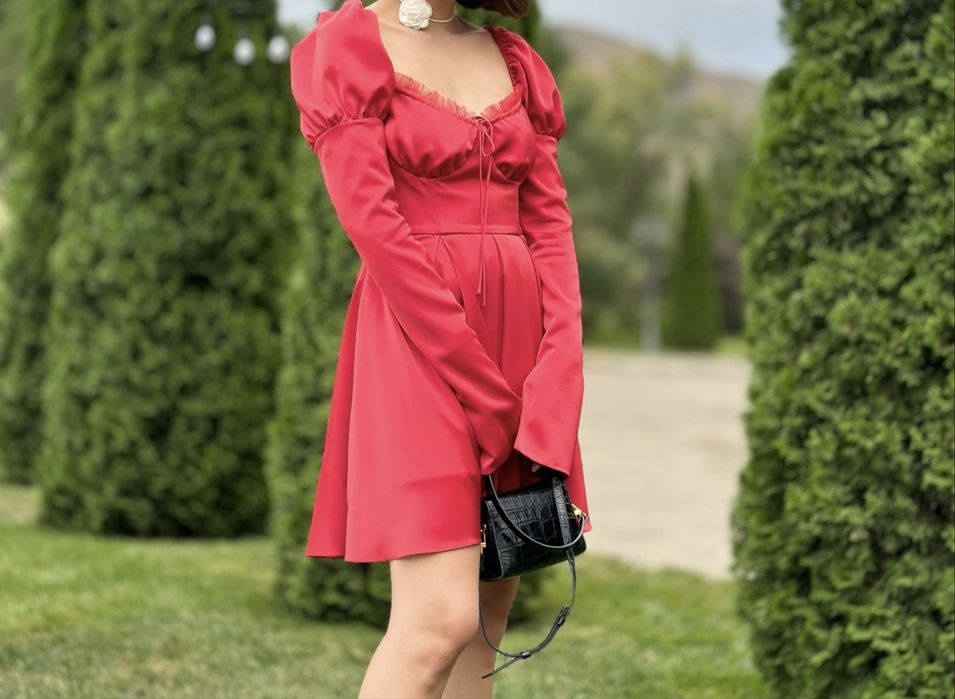 Вечернее платье