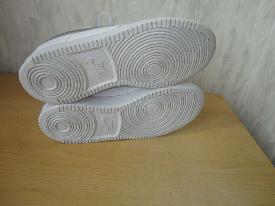 N39,5 Nike Court Vision/оригинални дамски кецове