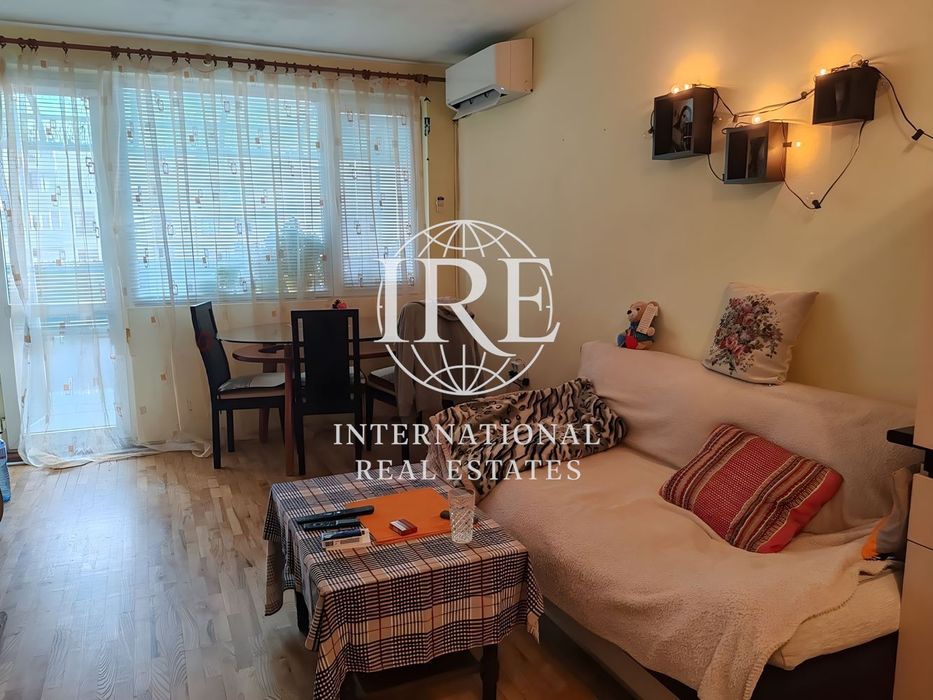 Продава се Двустаен апартамент в Варна, Колхозен пазар - 85 кв.м за 2224 €/кв.м - Снимка #7