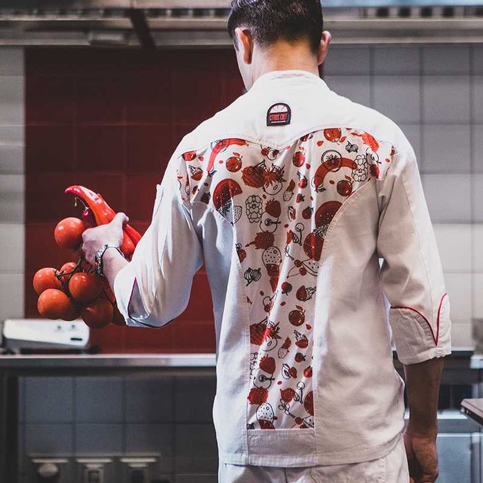 Готварски униформи на символична цена