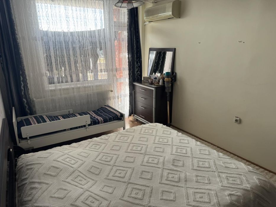 Дава се под наем Тристаен апартамент в Разград, Лудогорие - 100 кв.м за 348.84 € - Снимка #1