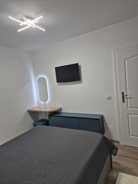 Inchiriez garsoniera