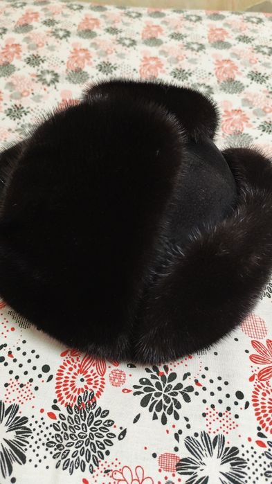 Продам норковую шапку