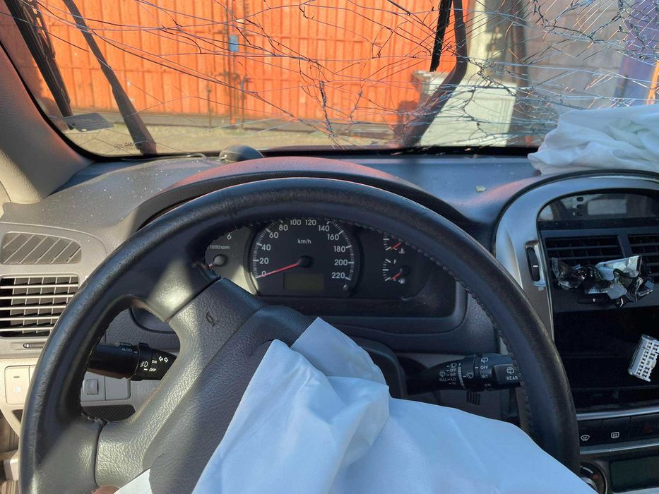 Kia Cerato 2.0 CRDI на части киа церато 2.0 црди