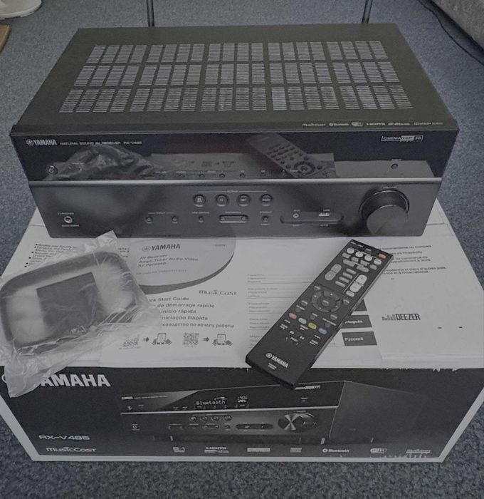 Receiver Yamaha RX-V485