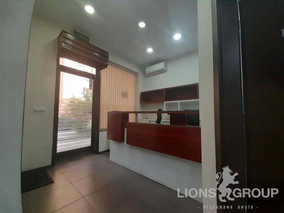 Офис, 55кв., Базар Левски!