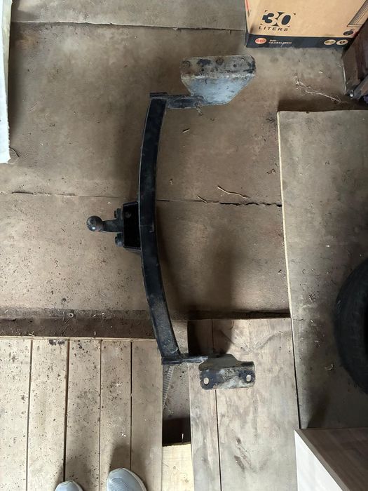 Продам фаркоп литой