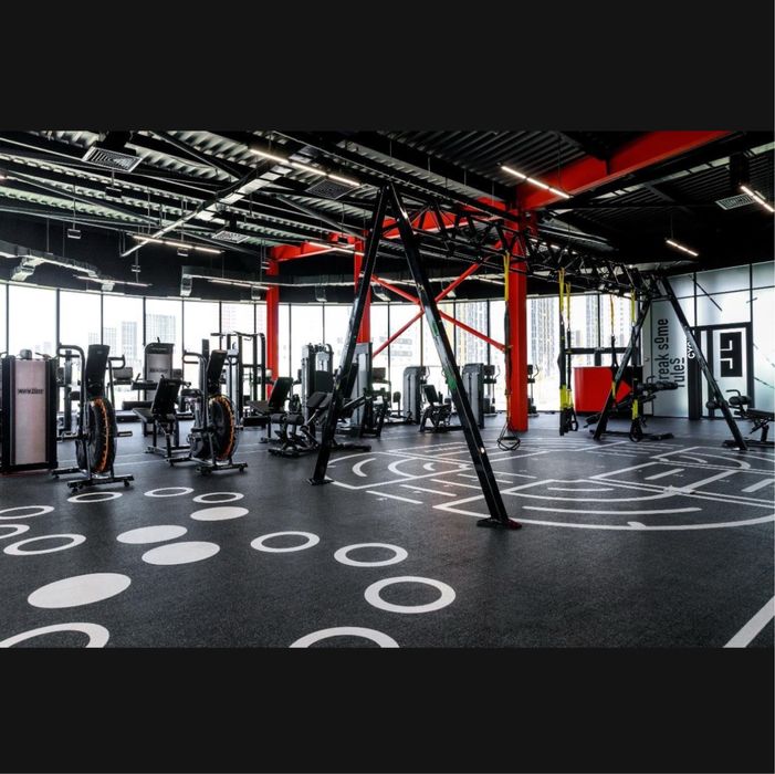 Продам абонемет в фитнес клуб премиум класса