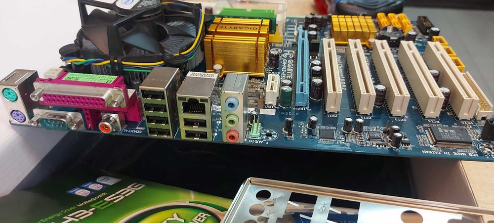 Комплект GA-P43-ES3G/Core™2 Duo E8600/2Gb Transcend DDR-2