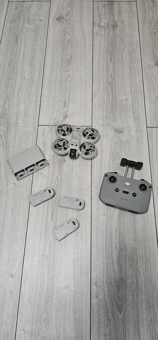 Drona DJI Neo Fly more combo