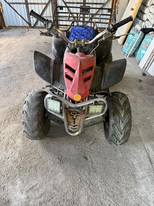 Продаю квадроцикл