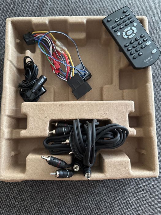 Sony XAV-W651BT 15.7 cm (6.2") LCD DVD Receiver XAVW651BT.EUR