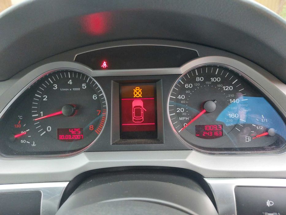 Orice piese AUDI A6 C6 4F 2.0 TFSI cod motor BPJ culoare LZ7Q