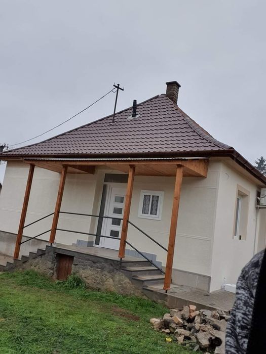 Acoperisuri si reparatii de urgenta