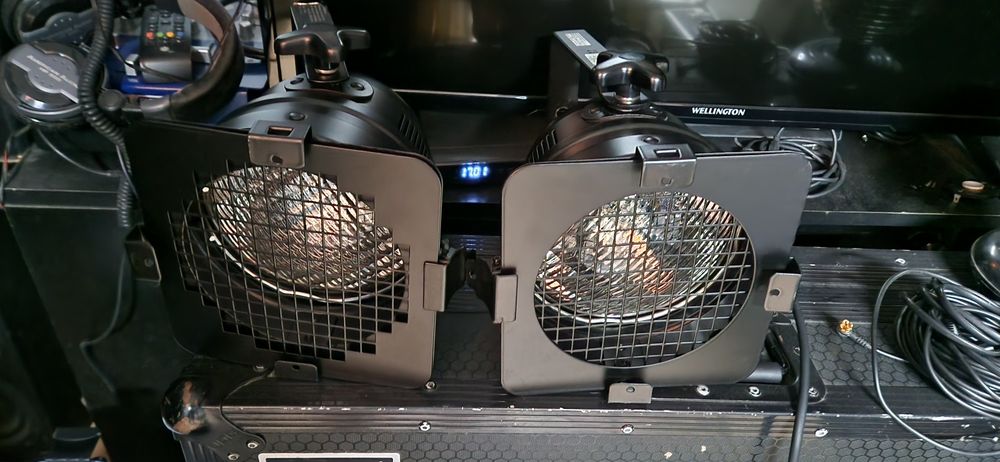 Proiector negru scurt ,eurolite par -64