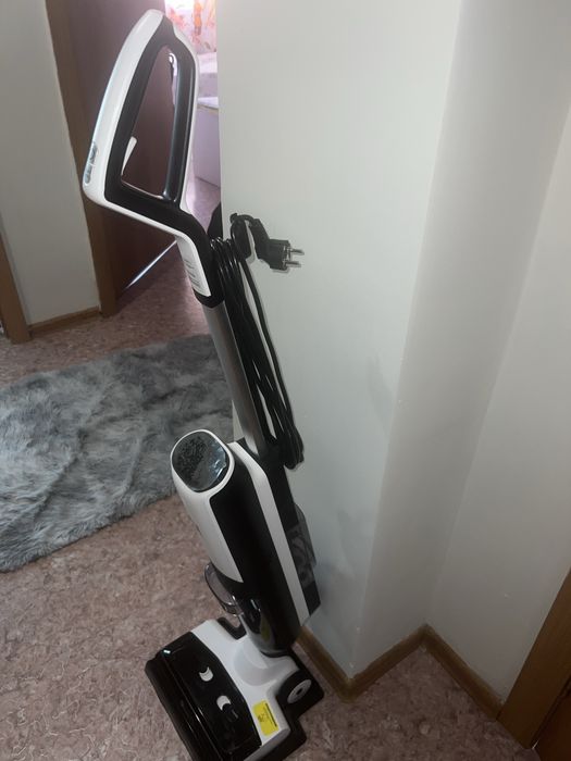 Моющий пылесос с пароочистительем