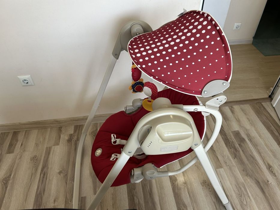 Бебешка    люлка