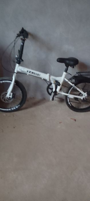 Продам магнитофоны, велосипед, пылесос  микронов печь.