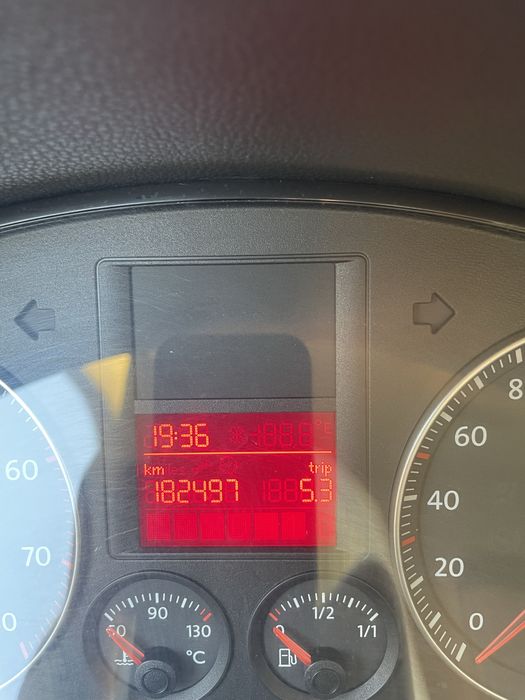 Se vinde golf 5,  in stare perfecta de functionare