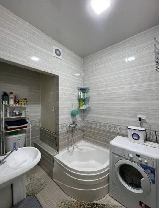 Сдаётся 1*2 ком квартиру Домробод мечеть семье 400у.е