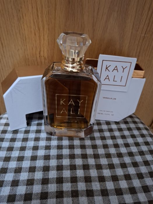 Kayali vanilla 28