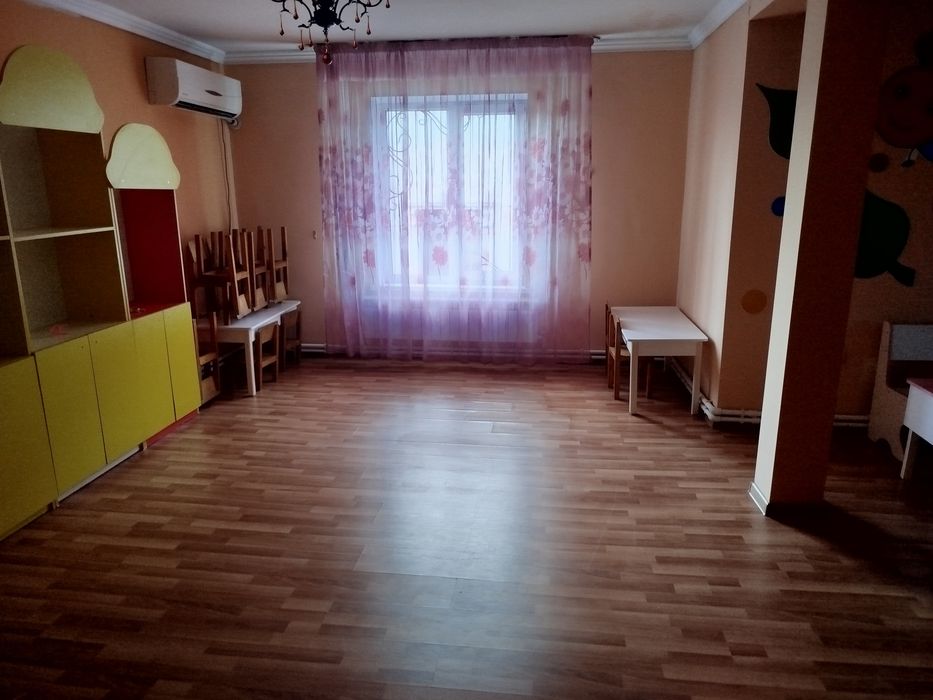 Стулья детские новые