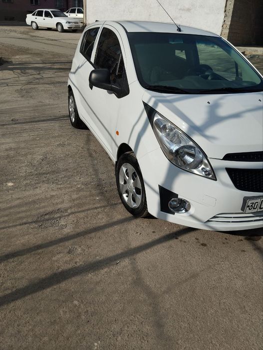 AvtoMobil Spark yili 2012