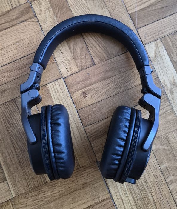 Casti  Pioneer, HDJ-CUE1, supraauriculare, pliabile, negre, cu cablu detasabil