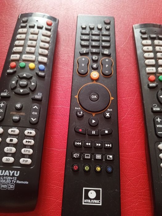 Продам пульты на телевизоры