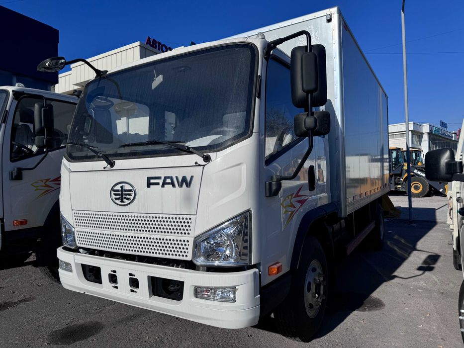 FAW Tiger V Промтоварный (Изотермический) Фургон (4х2) 21,6м