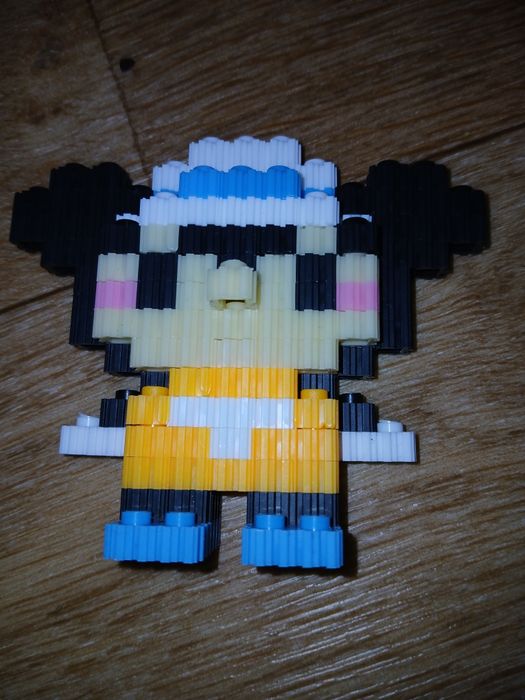 Продоется собравшое лего