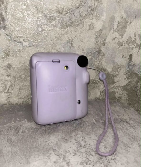 Фотоаппарат instax mini 12