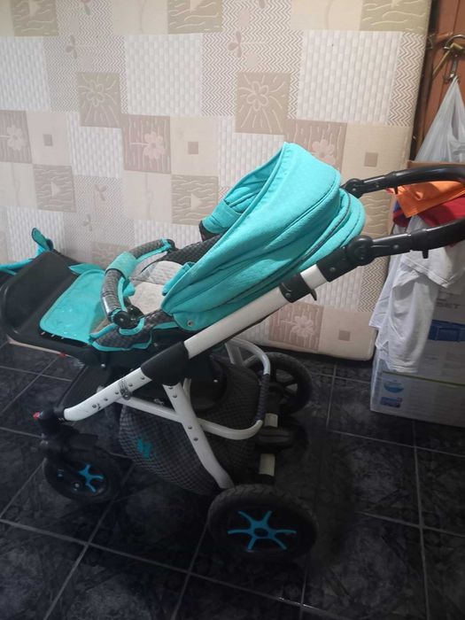 Бебешка количка MAZERATI 3в1