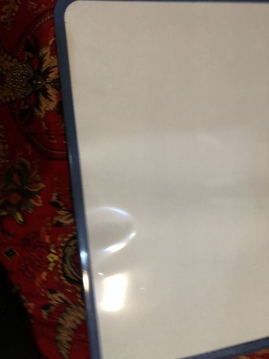 Продается белая доска ( whiteboard ).